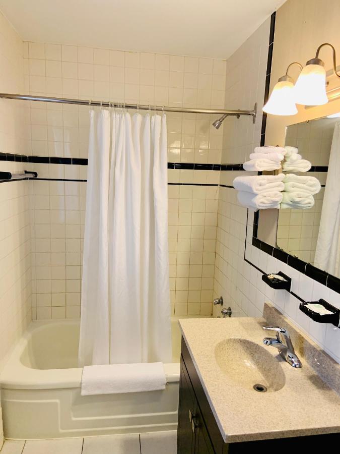 Green Acres Motel Mississauga Luaran gambar