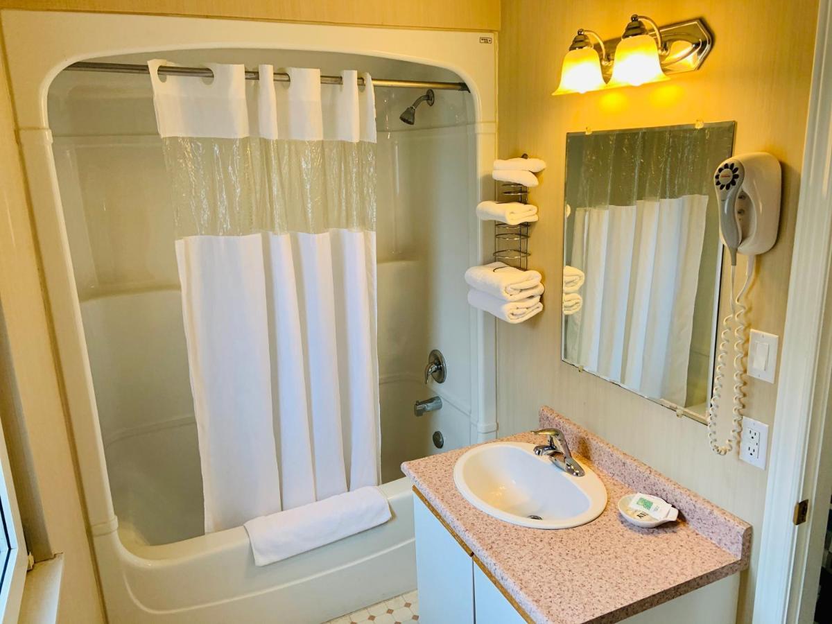 Green Acres Motel Mississauga Luaran gambar